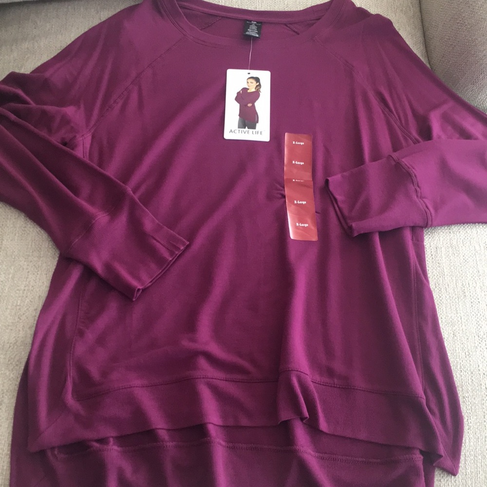 Maroon / Wine sweater
